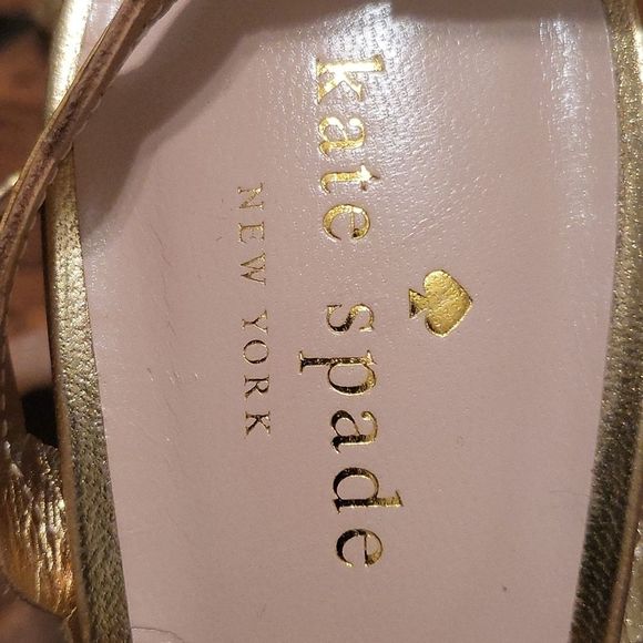 Kate Spade strapped Heels and Purse - Picture 2 of 11